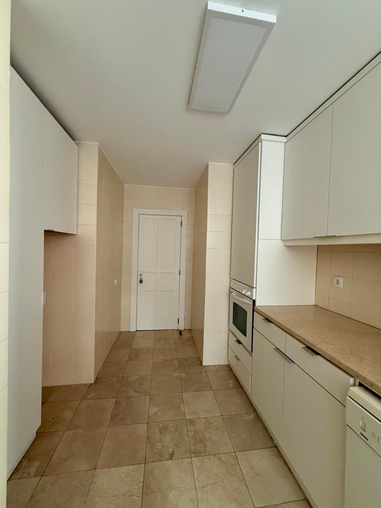 Alcantara 3 Sem Janelas Accommodatie bij particulieren Lissabon